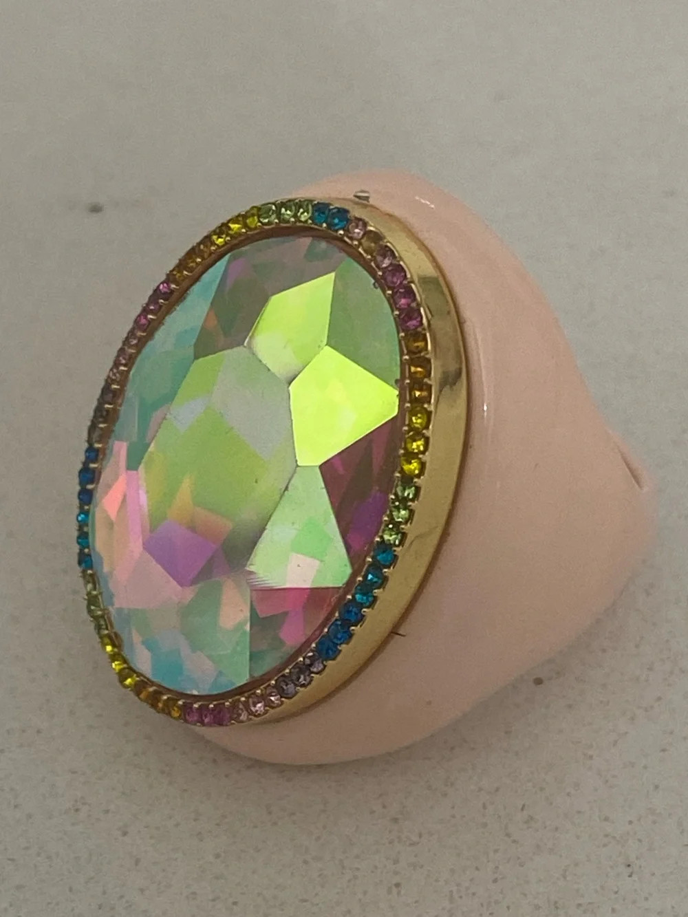 Kurt Geiger Oval Stone Cocktail Ring Pink Enamel Size 9